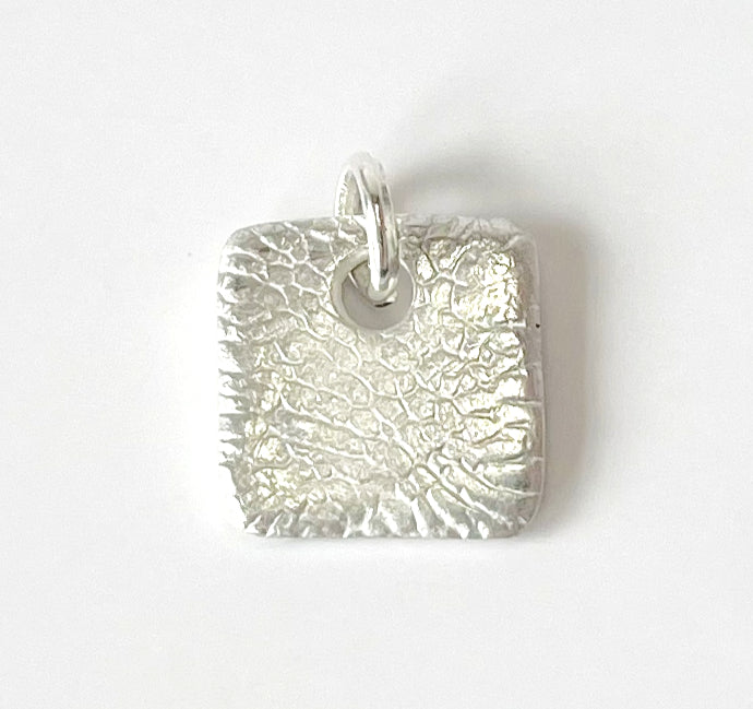 Nose Print Charm ~ Large image 1